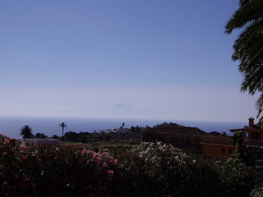 El_Teide_desde_La_Palma.JPG