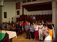 La_comunidad_detras.JPG