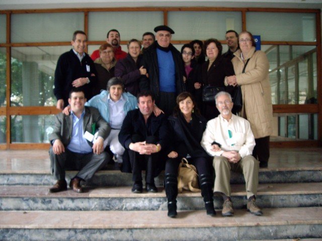 08_Mas_acompanantes.jpg