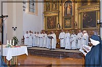 03_Sacerdotes_celebrantes.jpg
