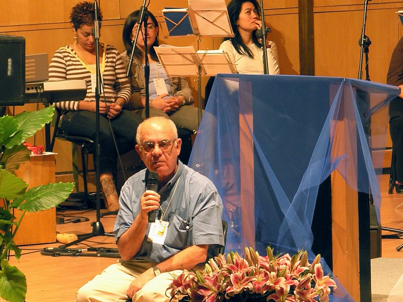 SH107603.JPG