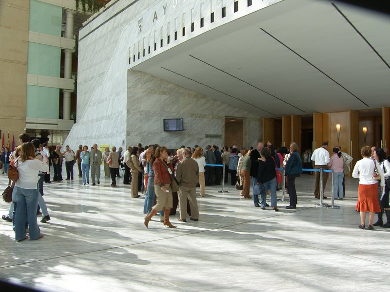 SH107614.JPG